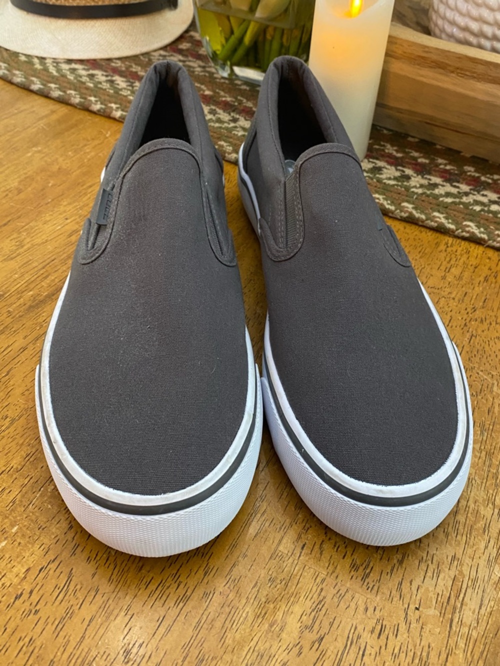 Mens Lugz Clipper canvas slip-on sneakers